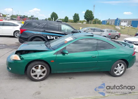 2002 Mercury Cougar V6 из США, поврежденный, VIN 1ZWHT61L925615280